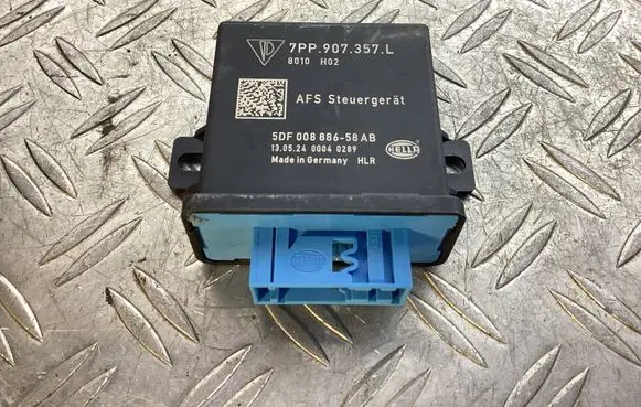 Porsche Macan (95B) Light module LCM 7PP907357L