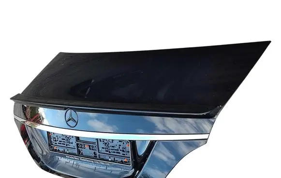 Tailgate/trunk/boot lid