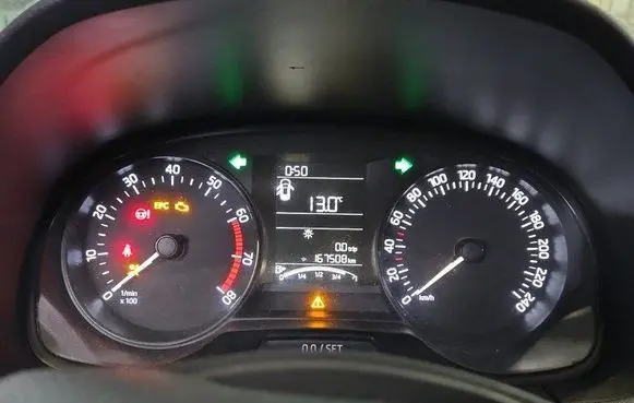Skoda Fabia Mk3 (NJ) Speedometer (instrument cluster) 6V0920700A IMPRK1408955