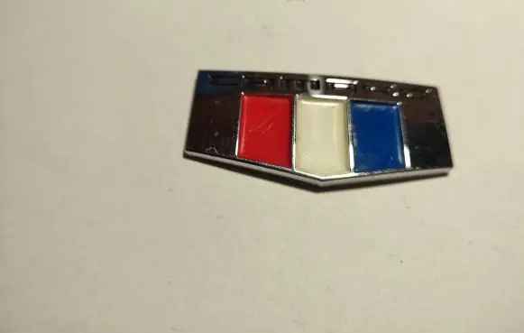 Chevrolet Camaro Fender model badge letters 84233235