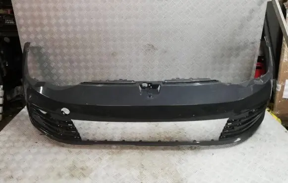 Volkswagen Golf VIII Front bumper 5H0807221J 550302334
