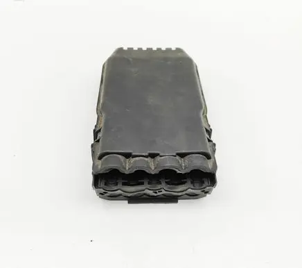 BMW iX Current control relay 9827013