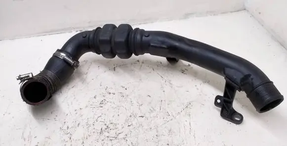 Ford Mondeo MK V Intercooler hose/pipe DS736C646DJ 00121216 F1014768404