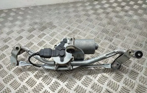 Audi A1 Front wiper linkage and motor 8X1955119H04