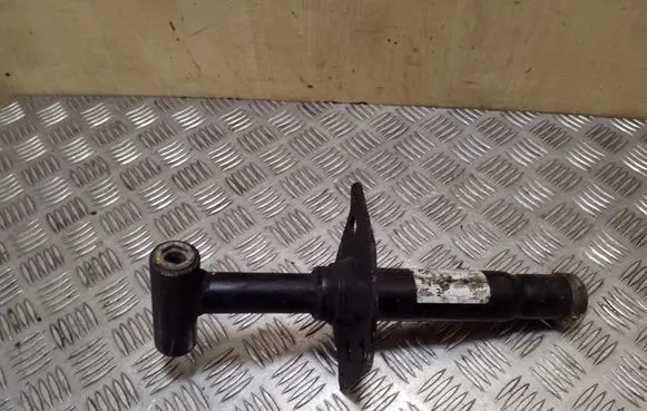 BMW 5 E39 Front bumper mounting bracket 8159359