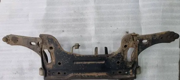 Ford Fusion Front subframe 286104 3280404