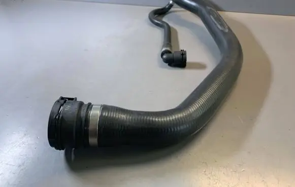BMW 5 E60 E61 Engine coolant pipe/hose 17127787449 7787449