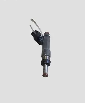 Toyota Prius (XW50) Fuel injector 2325037080