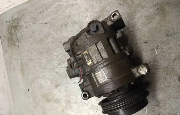 Audi A4 S4 B7 8E 8H Air conditioning (A/C) compressor (pump) 8E0260805BH