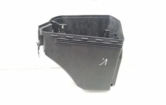Air filter box