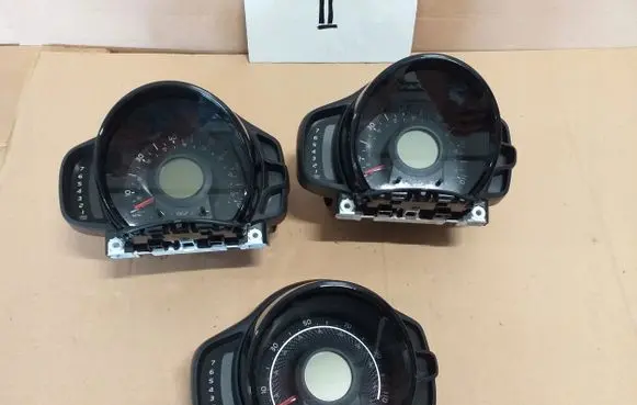 Toyota Aygo AB40 Speedometer (instrument cluster)