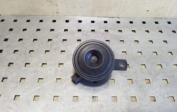 Honda CR-V Horn signal E1000329 E10329