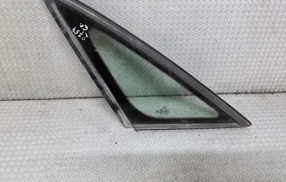 Audi A8 S8 D3 4E Rear side window