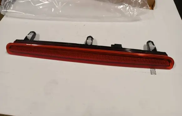 Volkswagen Transporter - Caravelle T5 Third/center stoplight 7E0945097 9568912 7E0945097A