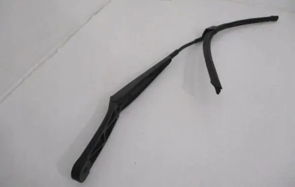 Volkswagen Golf VII Front wiper blade arm 5G1955409B