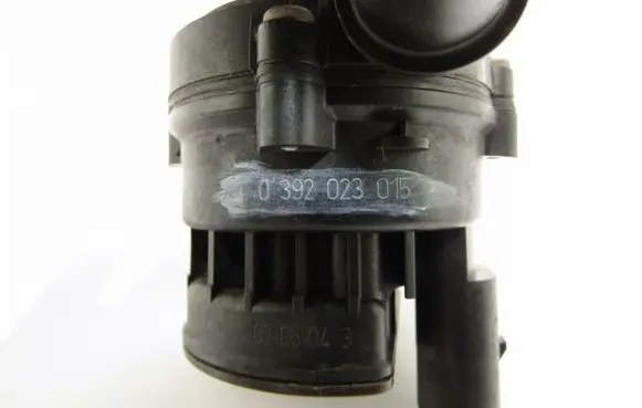 Nissan X-Trail T30 Electric auxiliary coolant/water pump 0392023015