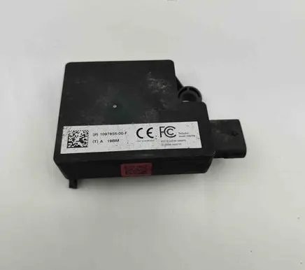 Tesla Model 3 Other devices 109785500F