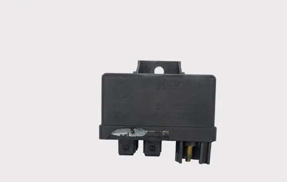 Alfa Romeo Brera Glow plug pre-heat relay 55193073 51888255
