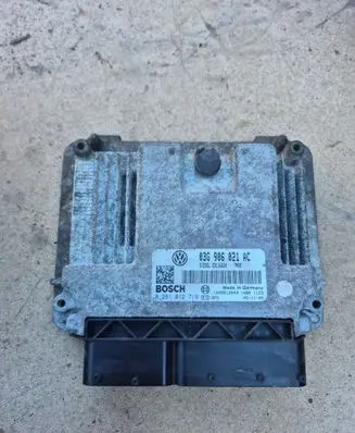 Volkswagen PASSAT B6 Engine control unit/module 03G906021AC 1039S12043 0281012719