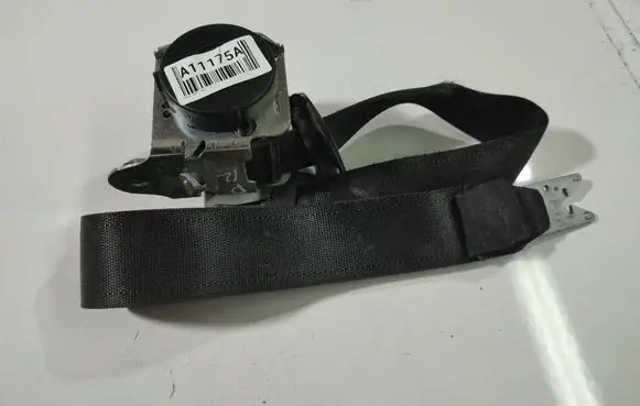 Opel Corsa D Front seatbelt 367416257