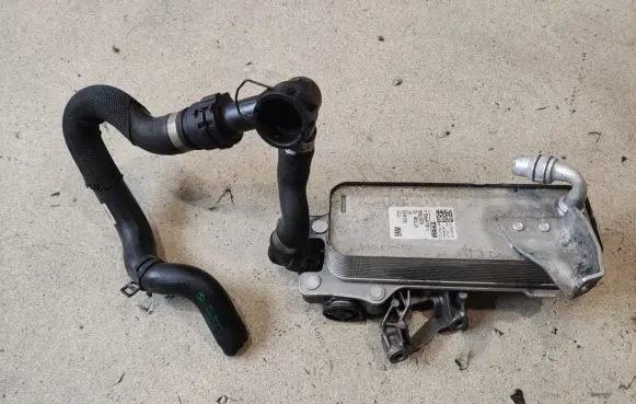 BMW 4 F36 Gran coupe Transmission/gearbox oil cooler 8514515