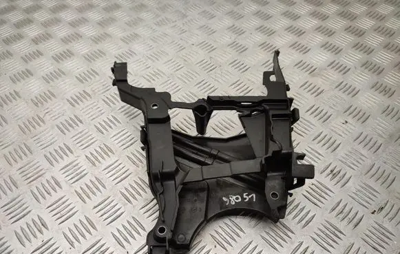 Renault Clio IV Timing belt guard (cover) 135614168R 8200795012