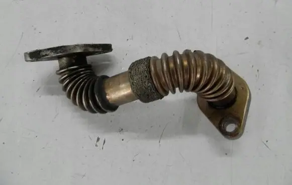 Volkswagen PASSAT B5 EGR valve line/pipe/hose 028131521AD