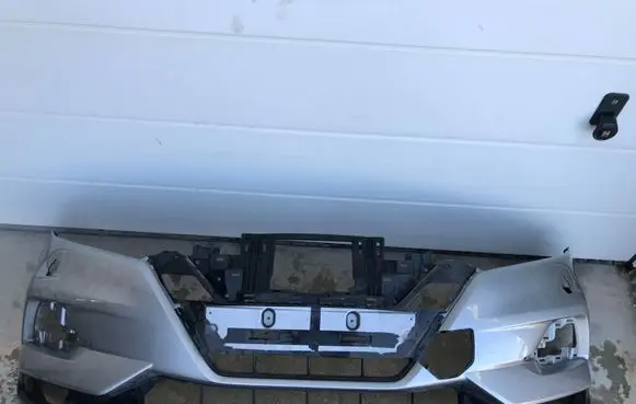 Nissan X-Trail T32 Front bumper
