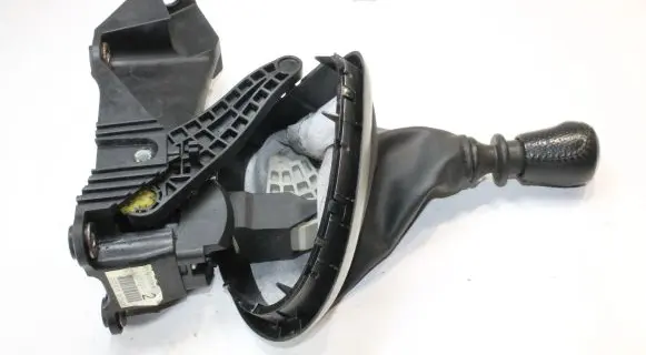Nissan Qashqai Gear shifter/selector JD200