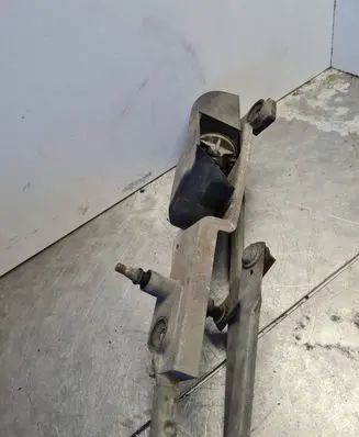 Renault Scenic I Wiper motor 1395106