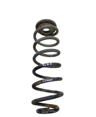 Volkswagen Touran I Rear coil spring