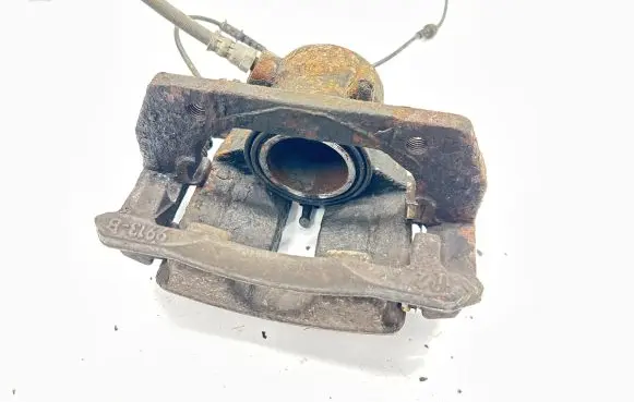 Mercedes-Benz B W245 Front brake caliper