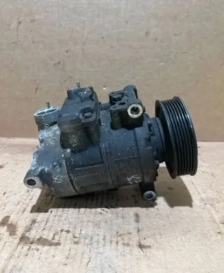 Volkswagen Golf VI Air conditioning (A/C) compressor (pump) 1K0820859N