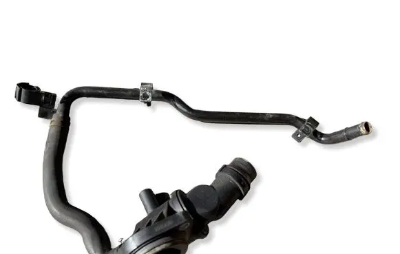 Audi A3 S3 8P Thermostat/thermostat housing BT01330DE BT01330DF