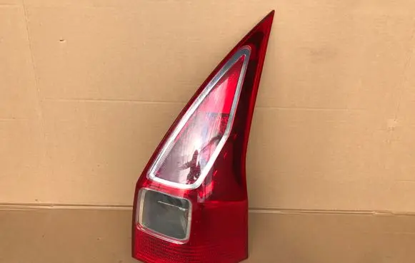Renault Megane II Rear/tail lights 8200417351