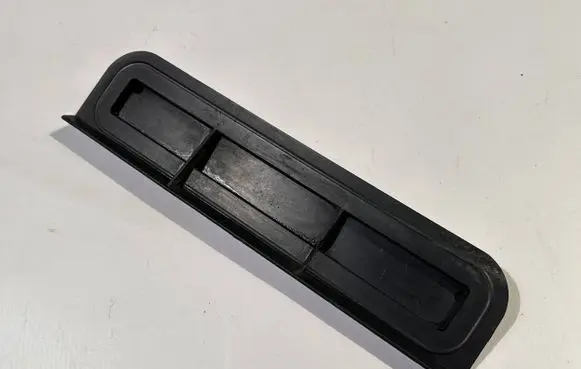 Chevrolet Corvette C6 Air filter box cover 10445316