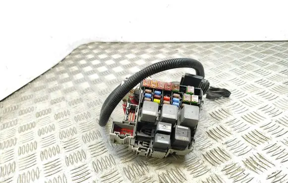Ford S-MAX Fuse box set 6G9T14A390AFD