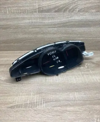 Toyota Corolla Verso AR10 Speedometer (instrument cluster) 838000F410 MB257470