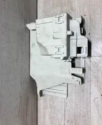 BMW X1 F48 F49 Other engine bay part 8573956