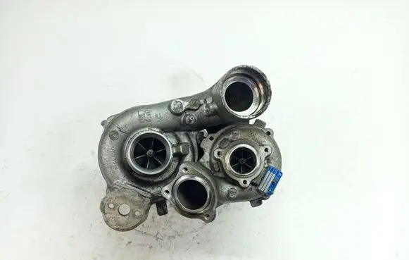 Mercedes-Benz C W204 Turbo A6510902880 A6510905780
