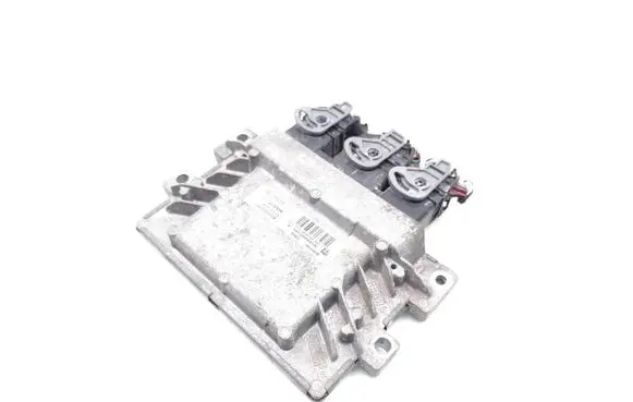 Renault Clio III Engine control unit/module 8200522357 8200510536 S120200105A
