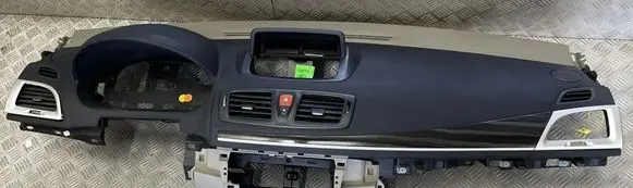 Renault Megane III Dashboard 