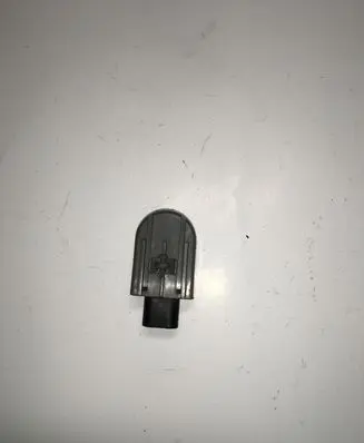 Hyundai ix35 Alarm relay 957103L010