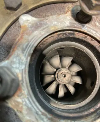 Toyota Corolla Verso AR10 Turbo 172010r020