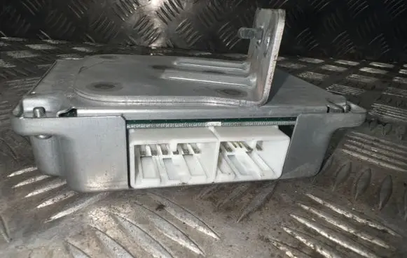 Nissan Navara D40 Gearbox control unit/module 330843X41A XC47116 A58000XC4