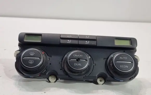 Volkswagen PASSAT B6 Climate control unit