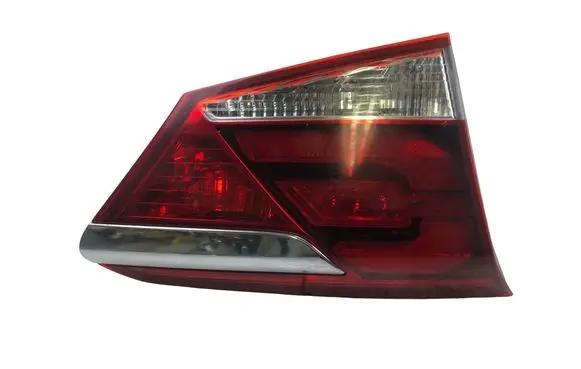 Hyundai i40 Tailgate rear/tail lights 924033Z5