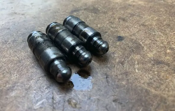 BMW X3 E83 Tappets lifter 2249817 11332249817 11332247722