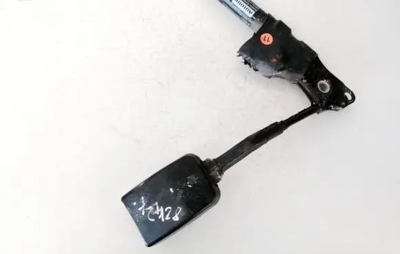 Ford Mondeo MK II Front seatbelt buckle 97bbf61209ac 210498b