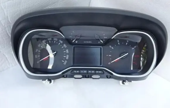 Citroen C3 Aircross Speedometer (instrument cluster) 9831121380